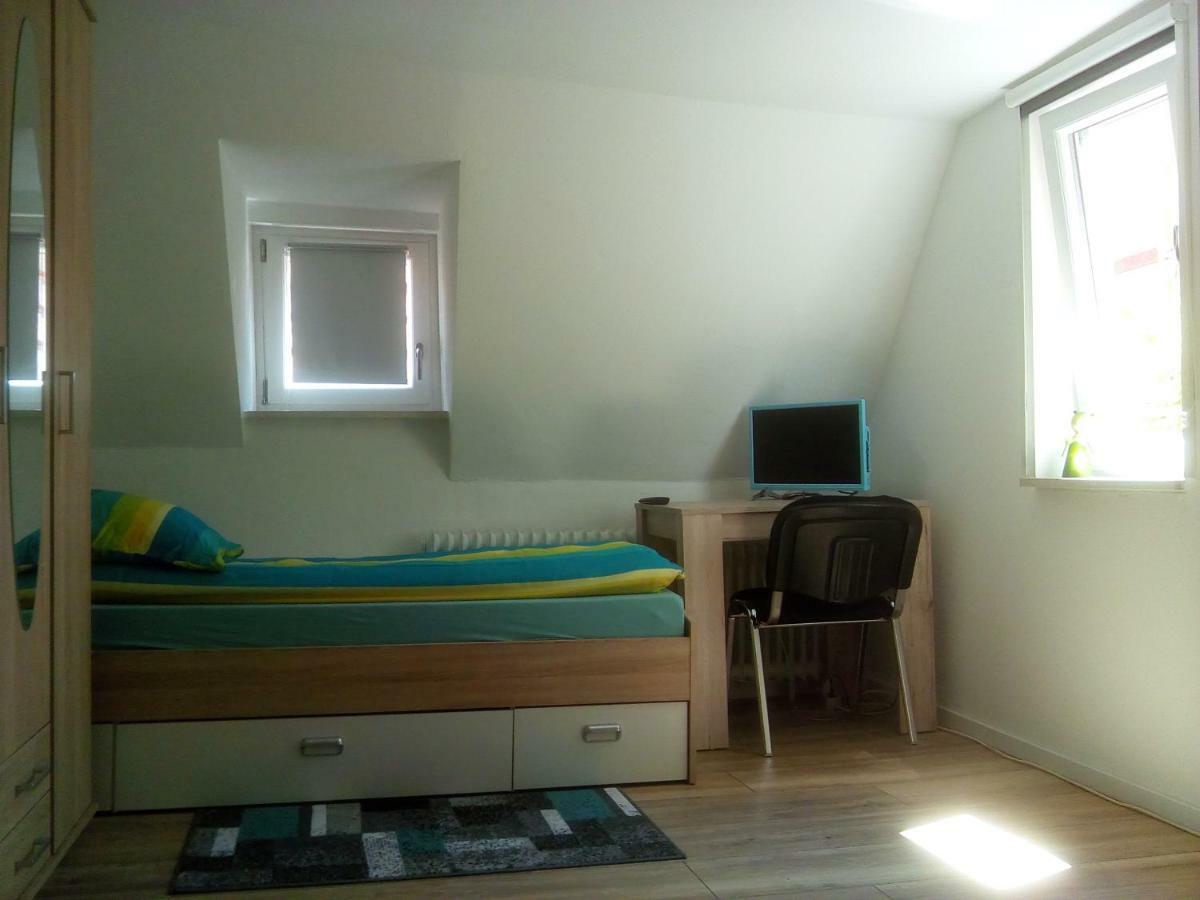 3Zi Ferienwohnung In Kirchhain Nahe Marburg Und Stadtallendorf Extérieur photo